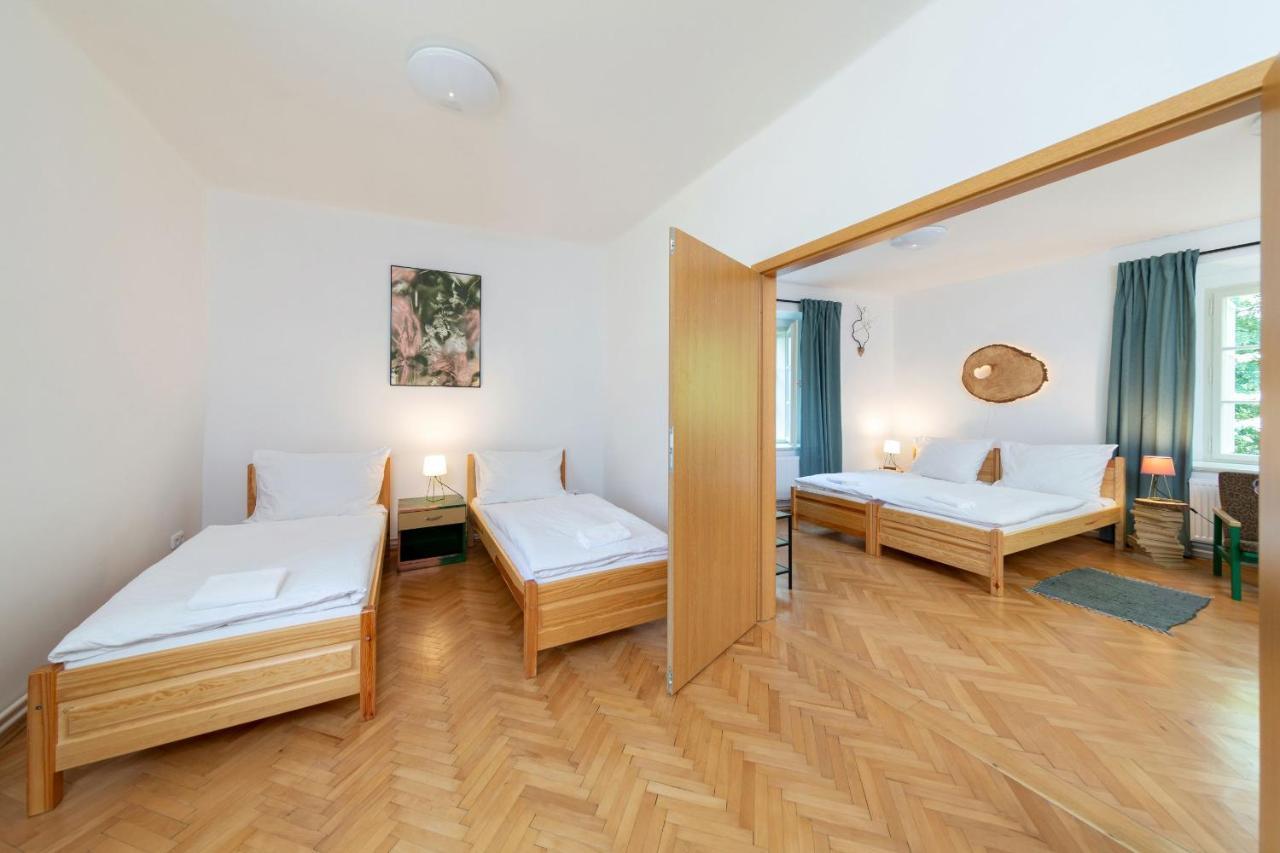 Hotel Zamek Netschetin Extérieur photo