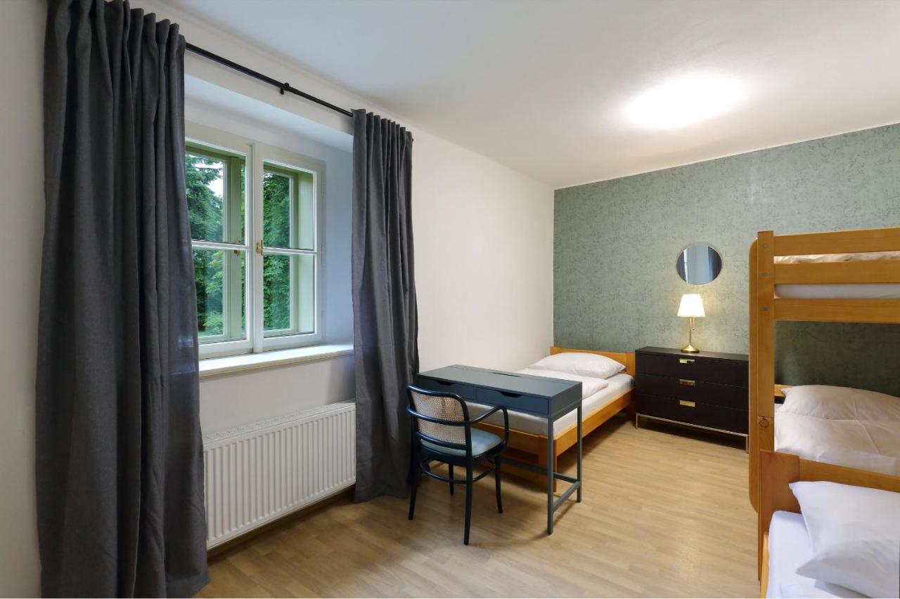 Hotel Zamek Netschetin Extérieur photo